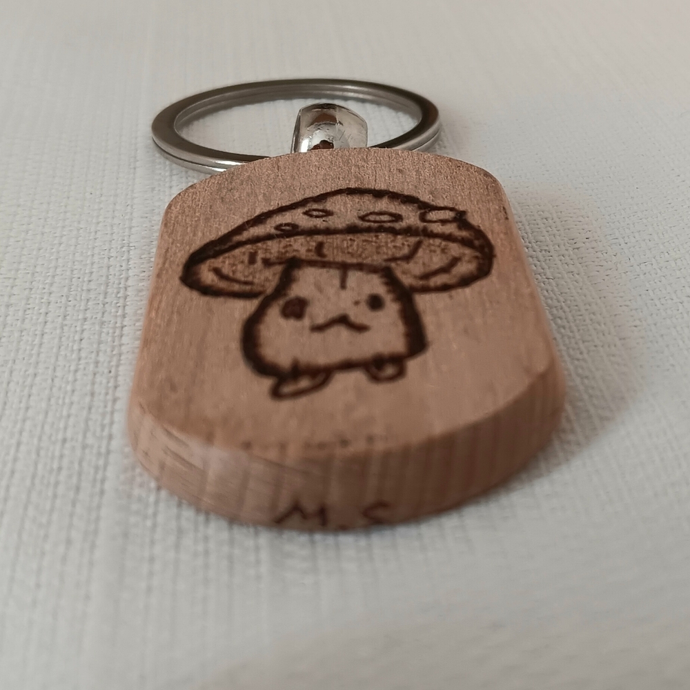 Cute Mushroom Wooden Keychain - Picture 2 of 3